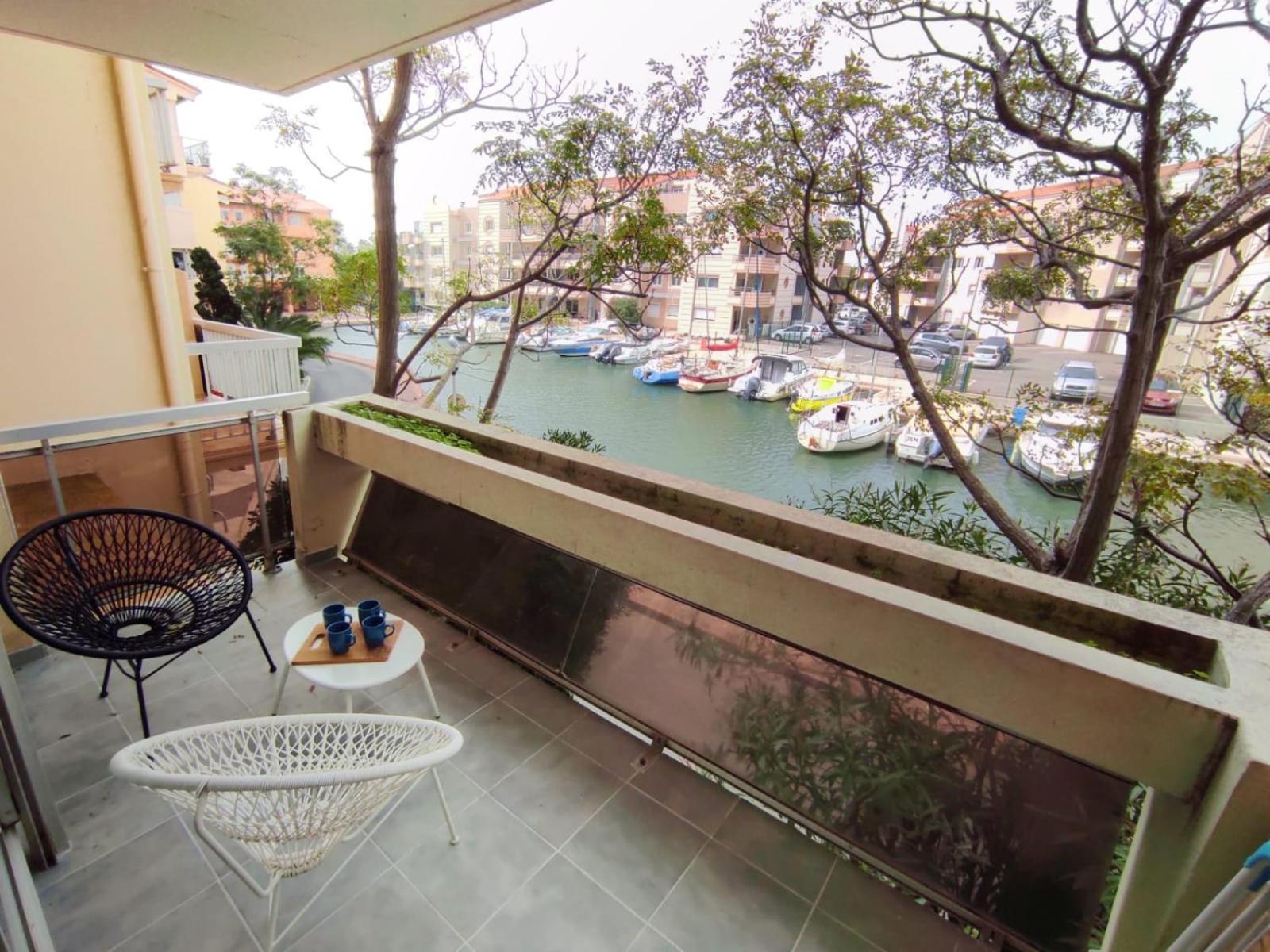 Superbe T2 Au Calme Avec Balcon Sur La Marina - 10 Lägenhet Canet-en-Roussillon Rum bild